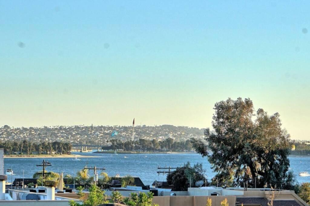 3BD Sleeps 8 Rooftop Bayside Feel the Ocean Breeze Villa San Diego Buitenkant foto