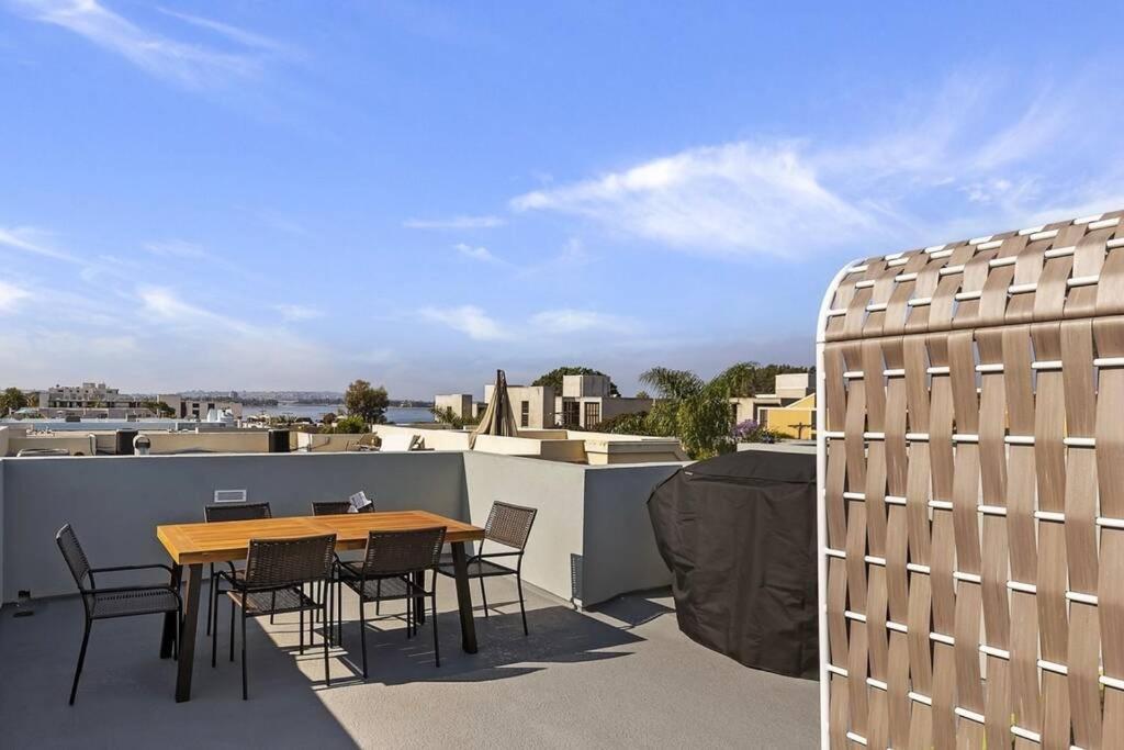 3BD Sleeps 8 Rooftop Bayside Feel the Ocean Breeze Villa San Diego Buitenkant foto